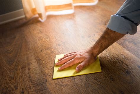 remove scuff marks from hardwood floor